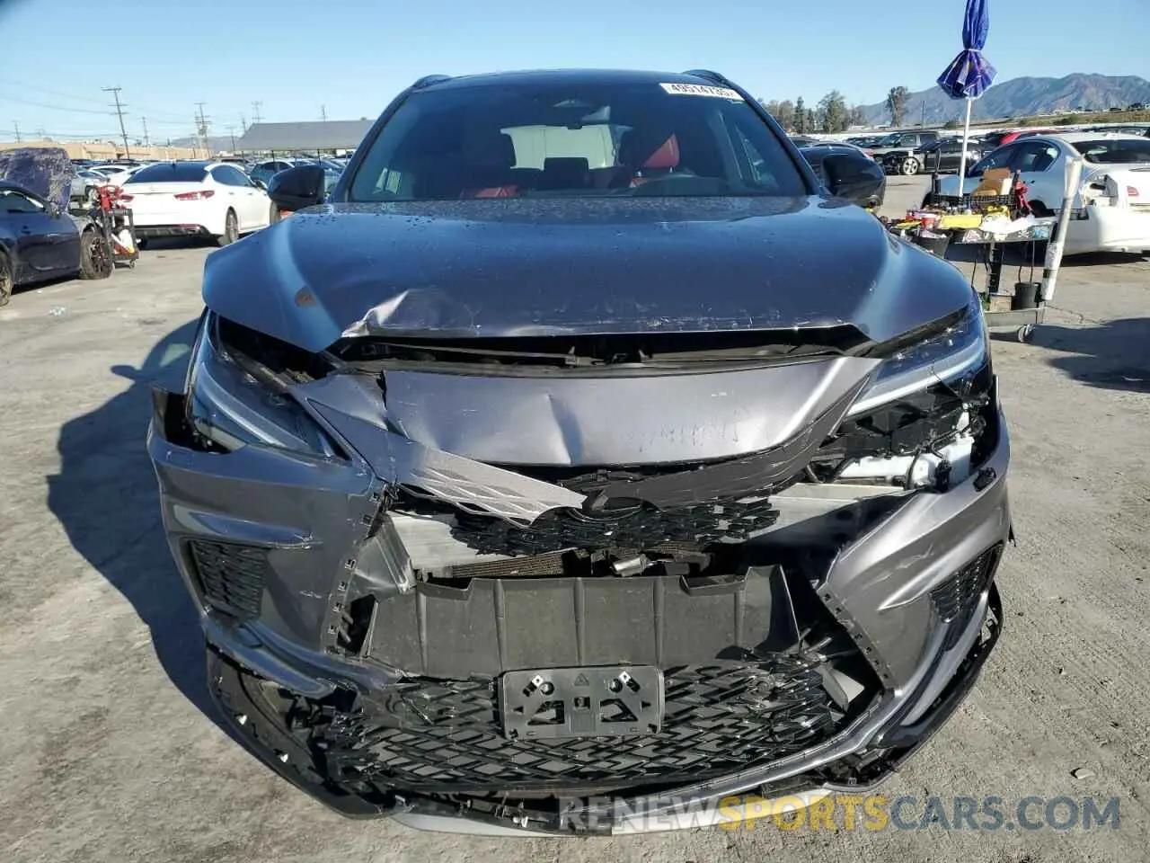 5 fotografías del automóvil dañado 2T2BCMEA7PC009668 LEXUS RX 500H F 2023