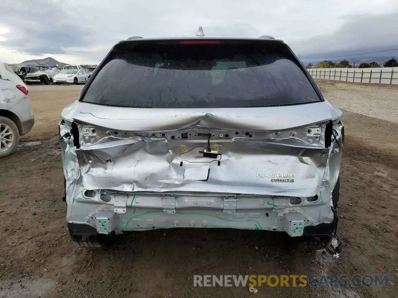 6 fotografías del automóvil dañado 2T2BCMEA6RC019045 LEXUS RX 500H F 2024
