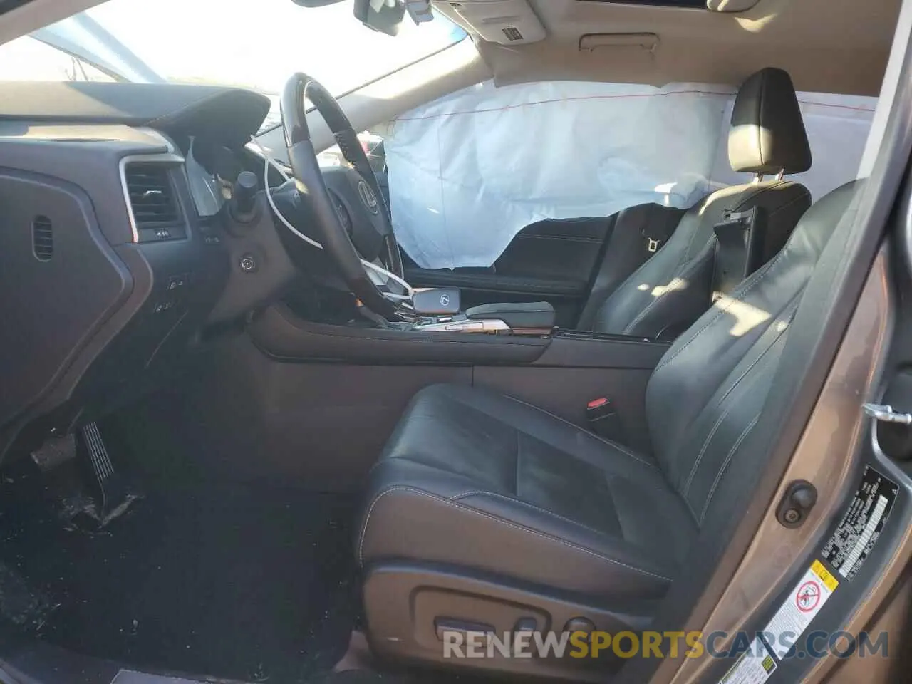 7 fotografías del automóvil dañado 2T2BZMCA1KC185660 LEXUS RX350 2019