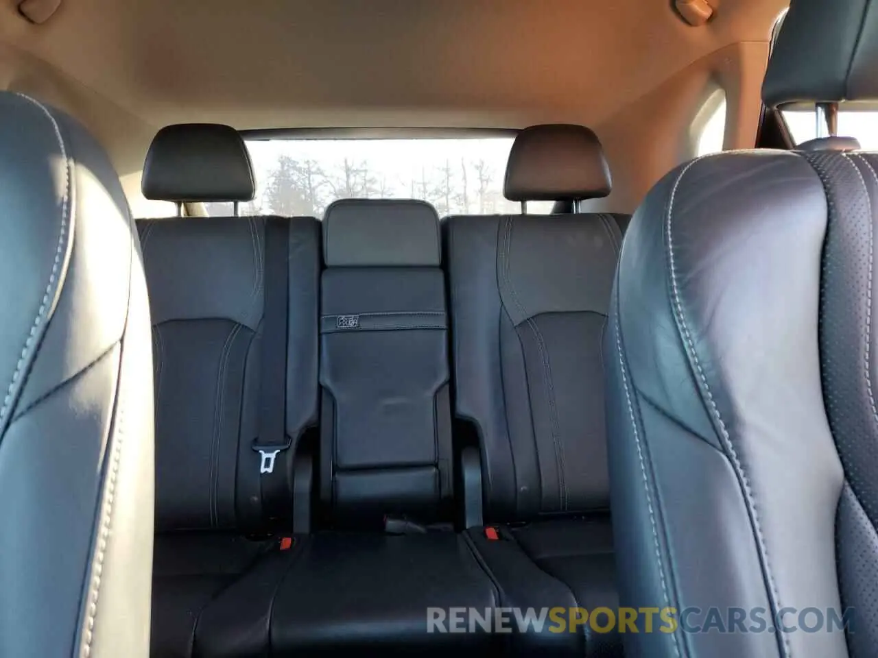 10 fotografías del automóvil dañado 2T2BZMCA4KC185717 LEXUS RX350 2019