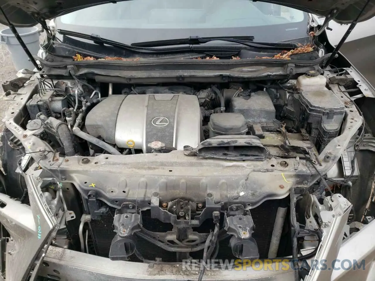 12 fotografías del automóvil dañado 2T2BZMCA5KC174015 LEXUS RX350 2019