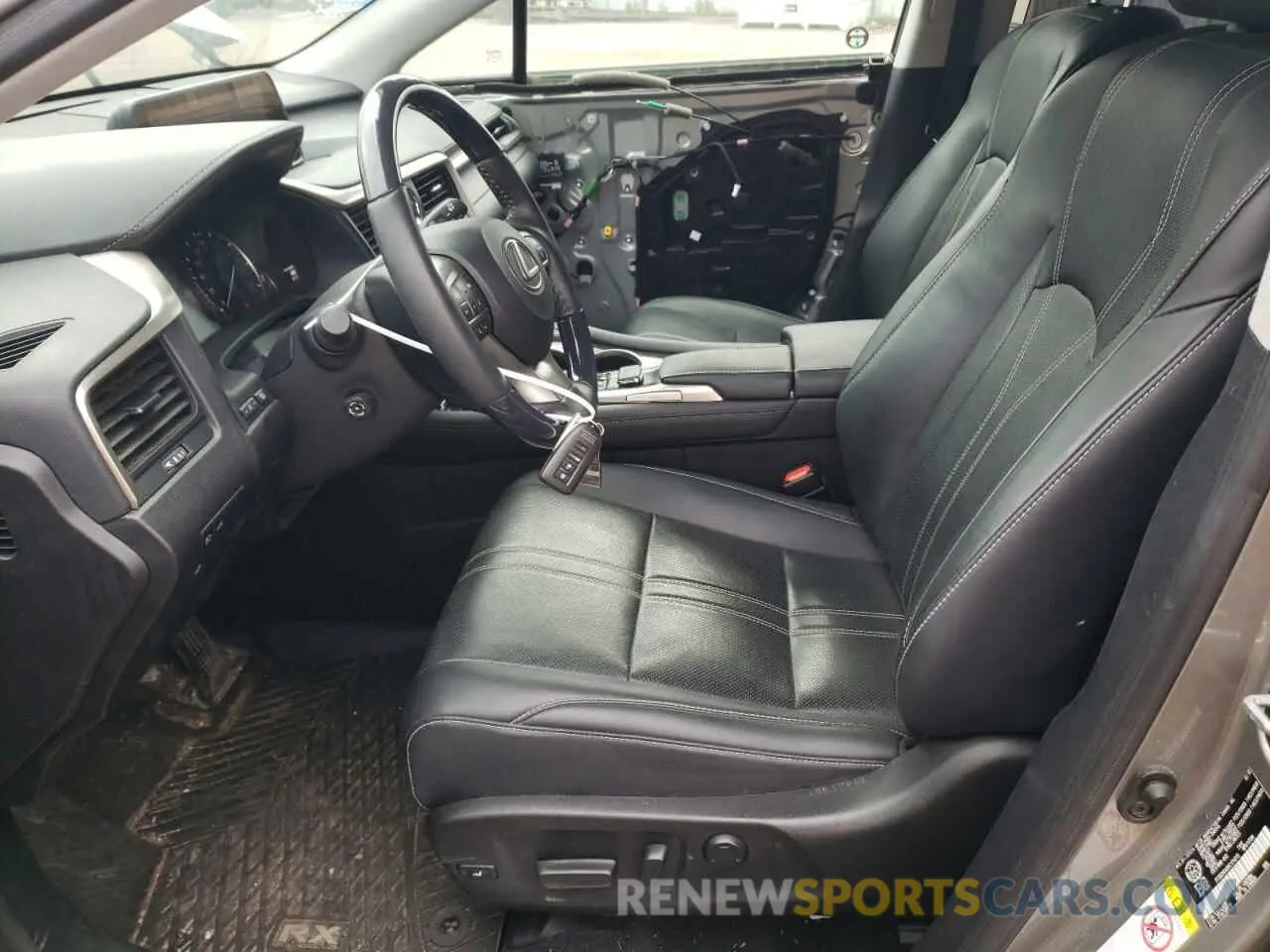 7 fotografías del automóvil dañado 2T2BZMCA5KC174015 LEXUS RX350 2019