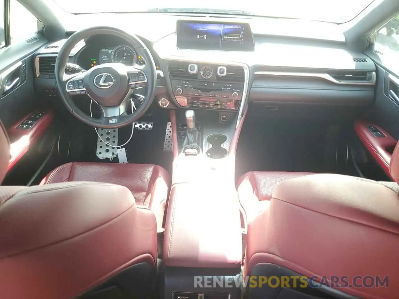 8 fotografías del automóvil dañado 2T2BZMCA6KC176338 LEXUS RX350 2019