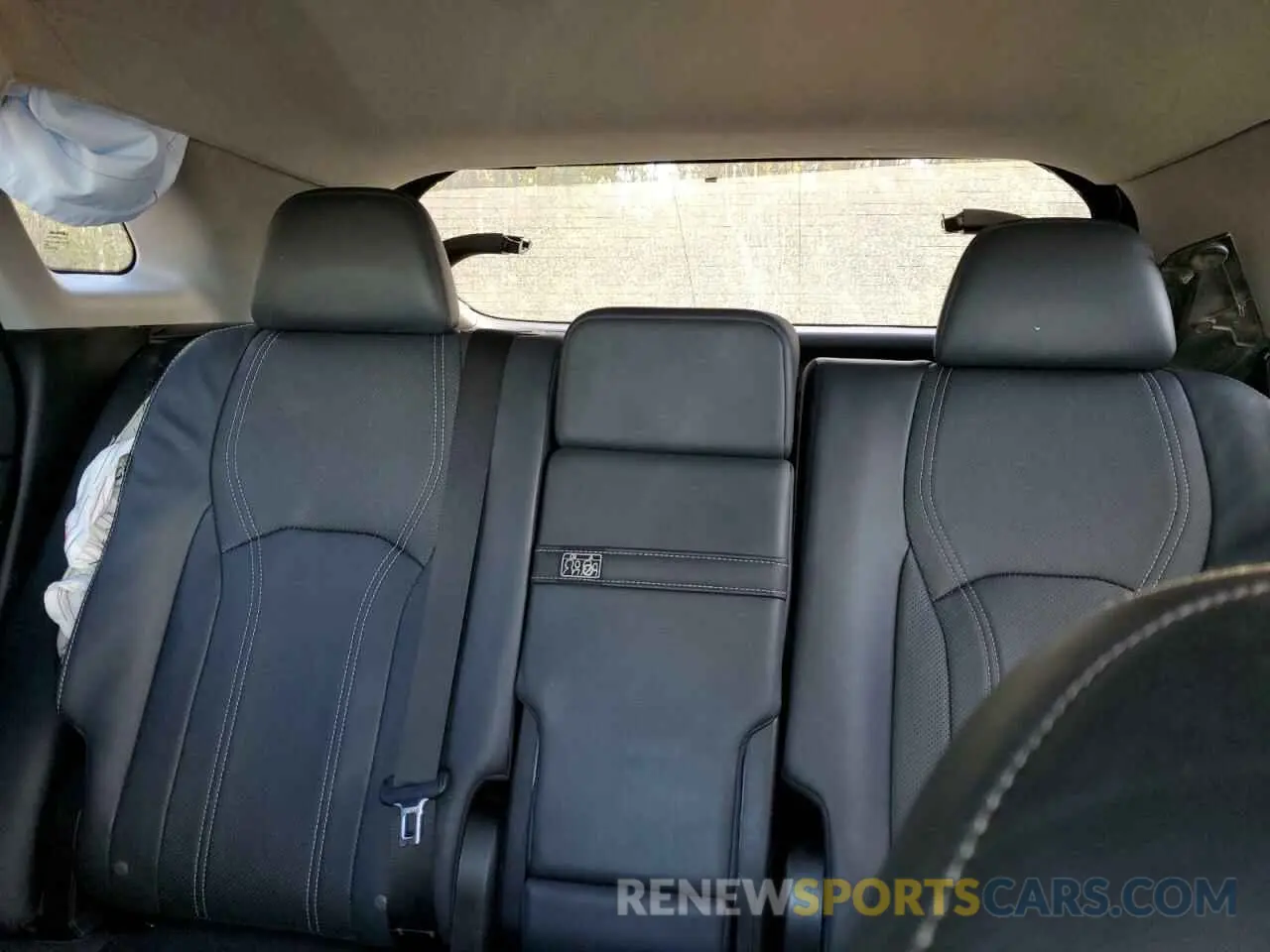 10 fotografías del automóvil dañado 2T2BZMCA7KC178793 LEXUS RX350 2019