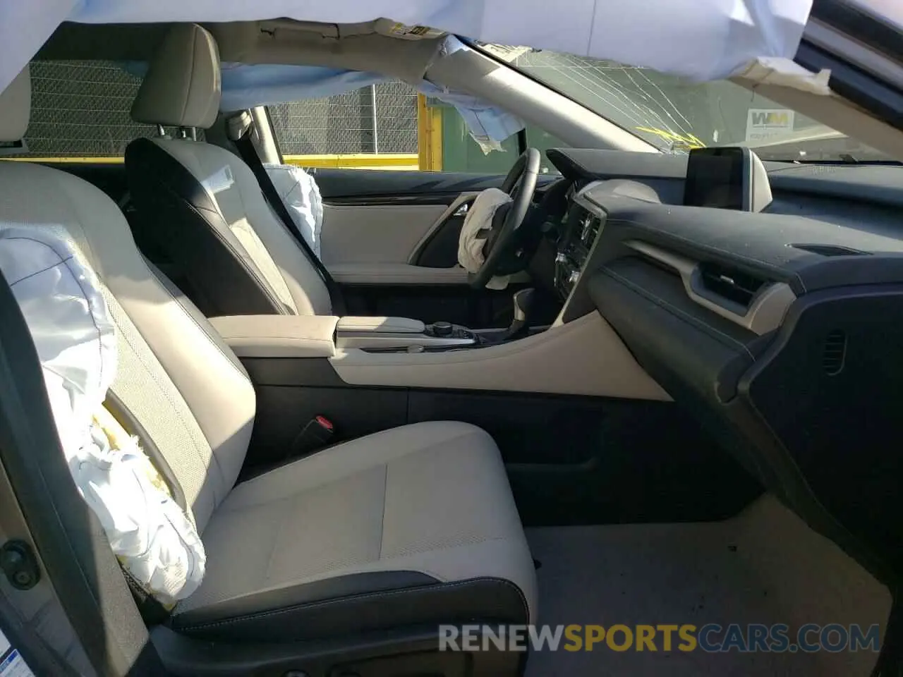 5 fotografías del automóvil dañado 2T2BZMCA8KC206018 LEXUS RX350 2019