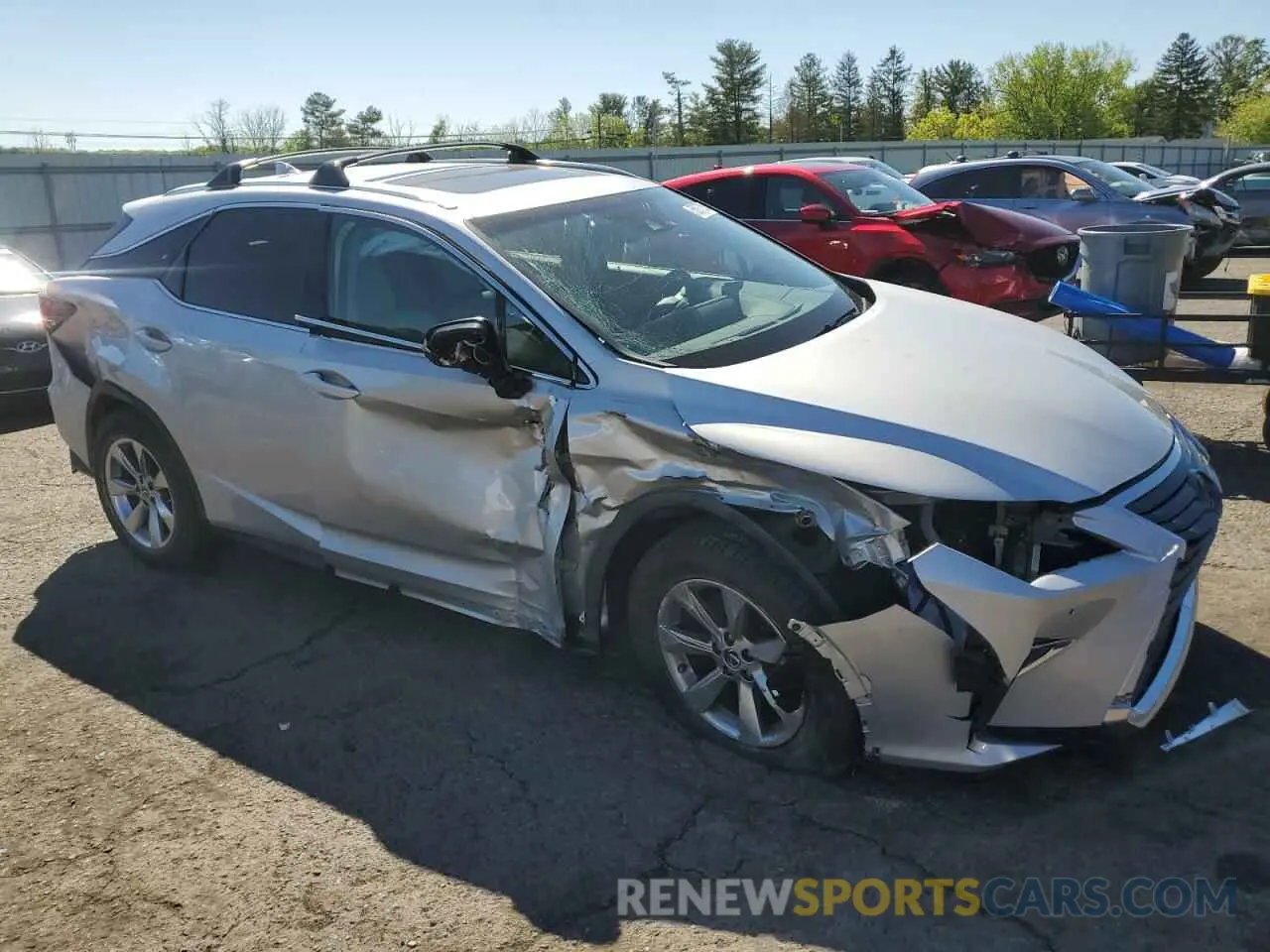 4 fotografías del automóvil dañado 2T2BZMCA9KC169741 LEXUS RX350 2019