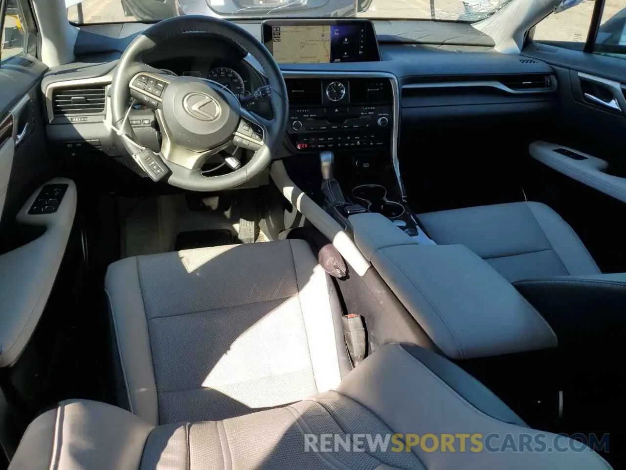 8 fotografías del automóvil dañado 2T2BZMCA9KC169741 LEXUS RX350 2019