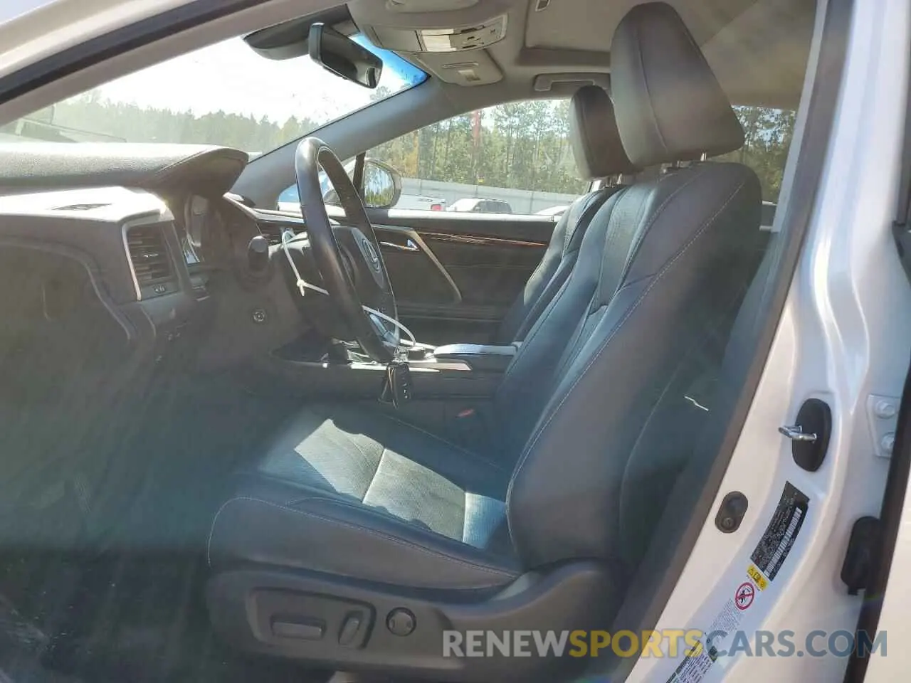 7 fotografías del automóvil dañado 2T2BZMCAXKC199525 LEXUS RX350 2019