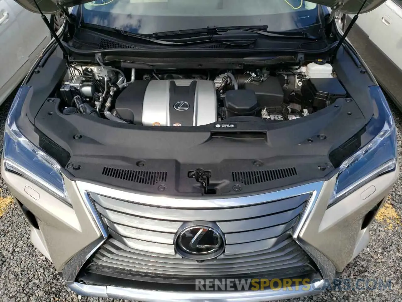 7 fotografías del automóvil dañado 2T2ZZMCA2KC138877 LEXUS RX350 2019