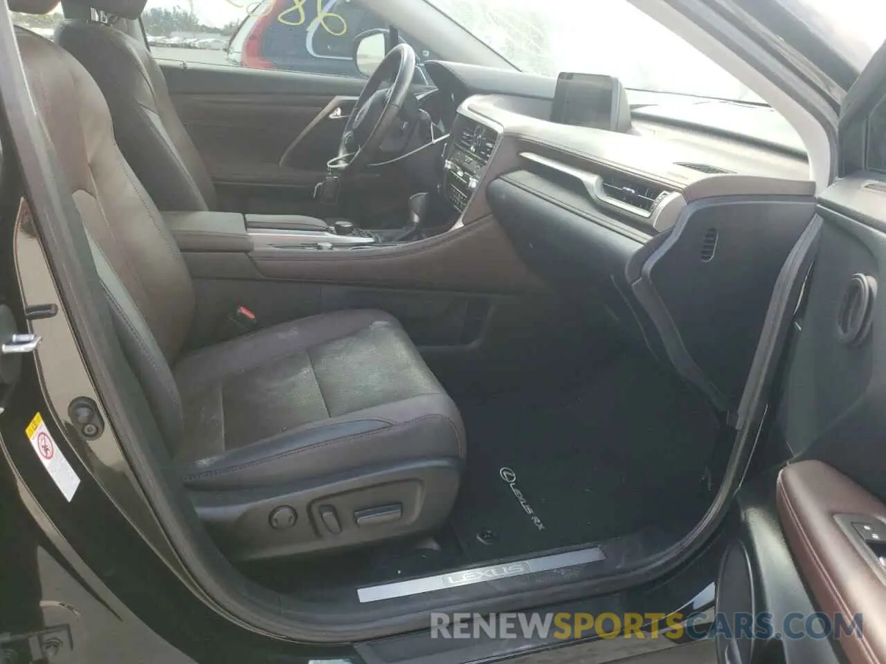 5 fotografías del automóvil dañado 2T2ZZMCA2KC142797 LEXUS RX350 2019