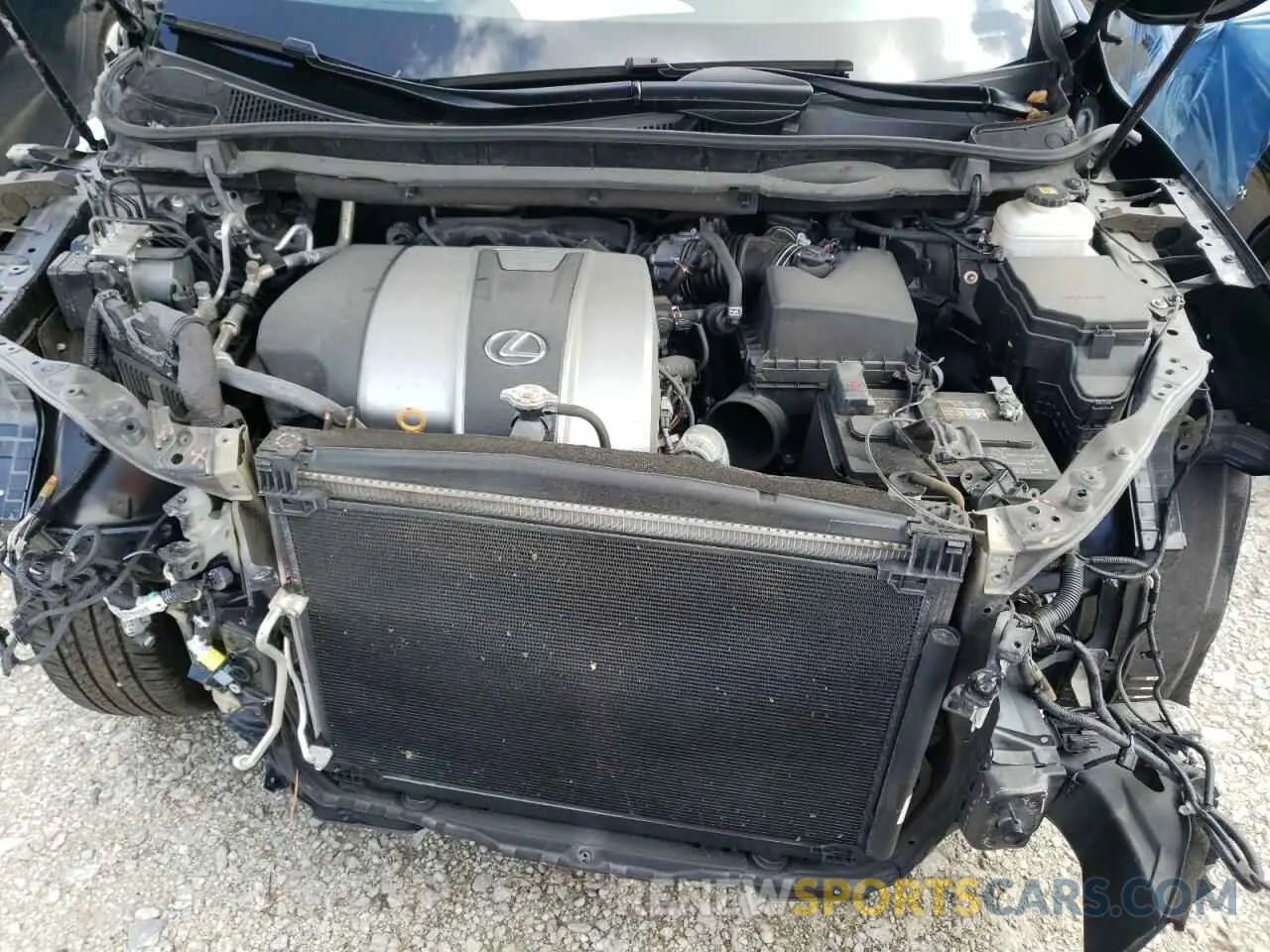 7 fotografías del automóvil dañado 2T2ZZMCA2KC142797 LEXUS RX350 2019