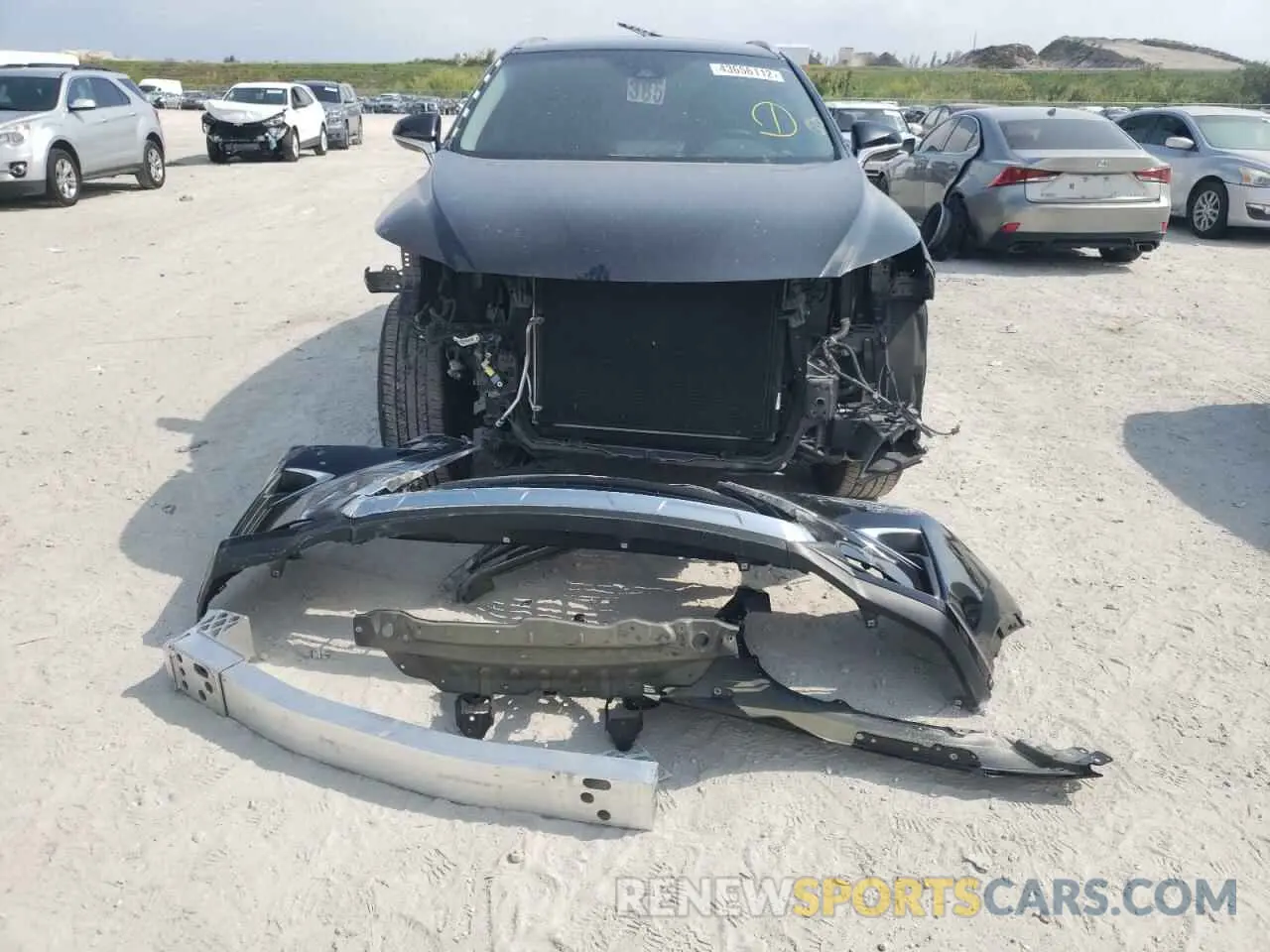 9 fotografías del automóvil dañado 2T2ZZMCA2KC142797 LEXUS RX350 2019