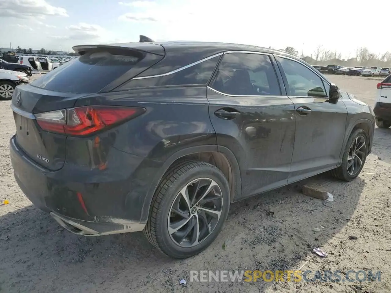 3 fotografías del automóvil dañado 2T2ZZMCA2KC149703 LEXUS RX350 2019