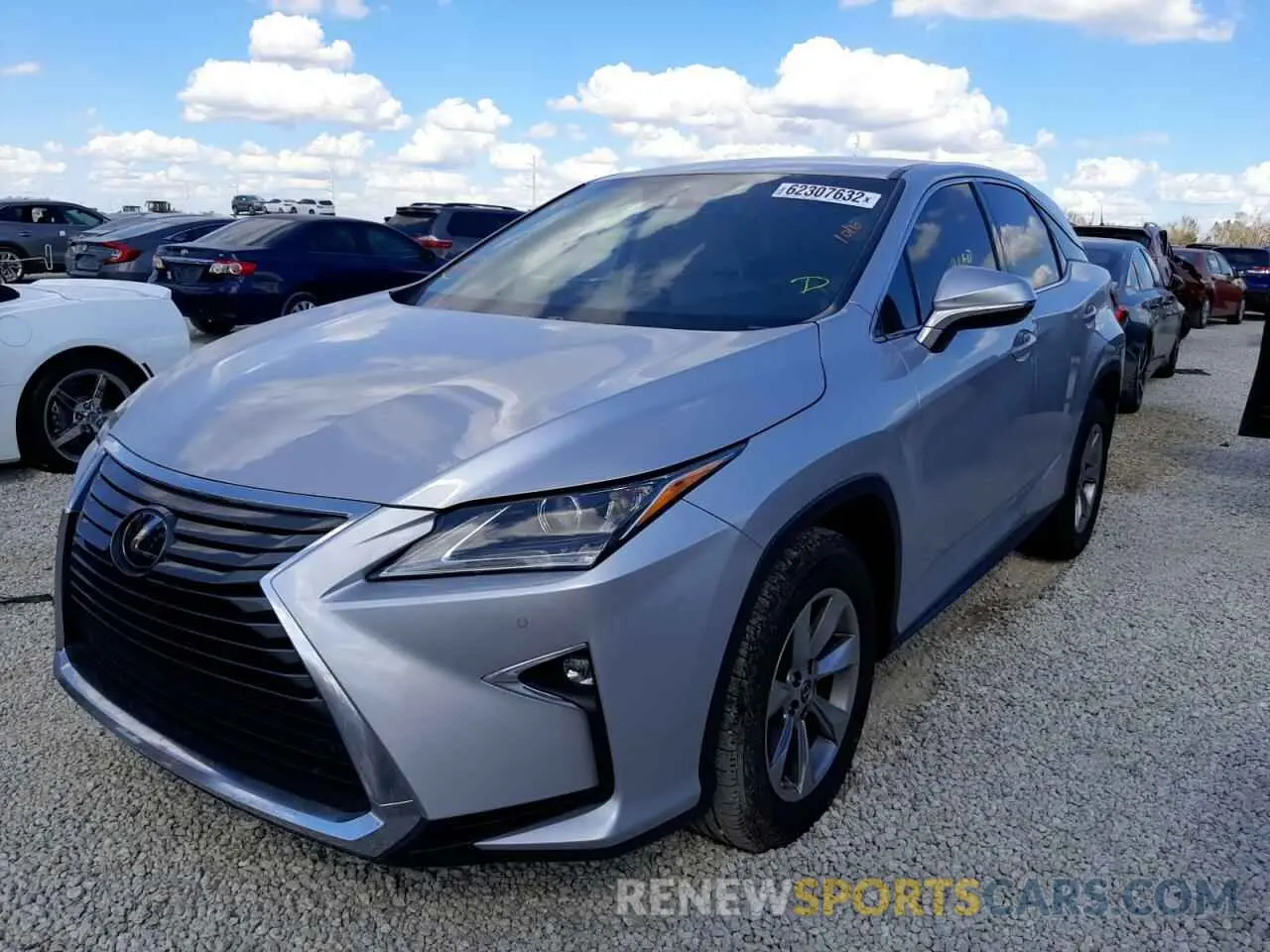 2 fotografías del automóvil dañado 2T2ZZMCA3KC147216 LEXUS RX350 2019