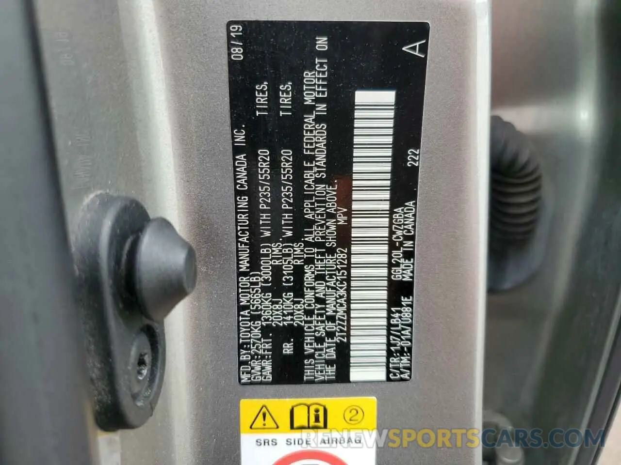 13 fotografías del automóvil dañado 2T2ZZMCA3KC151282 LEXUS RX350 2019