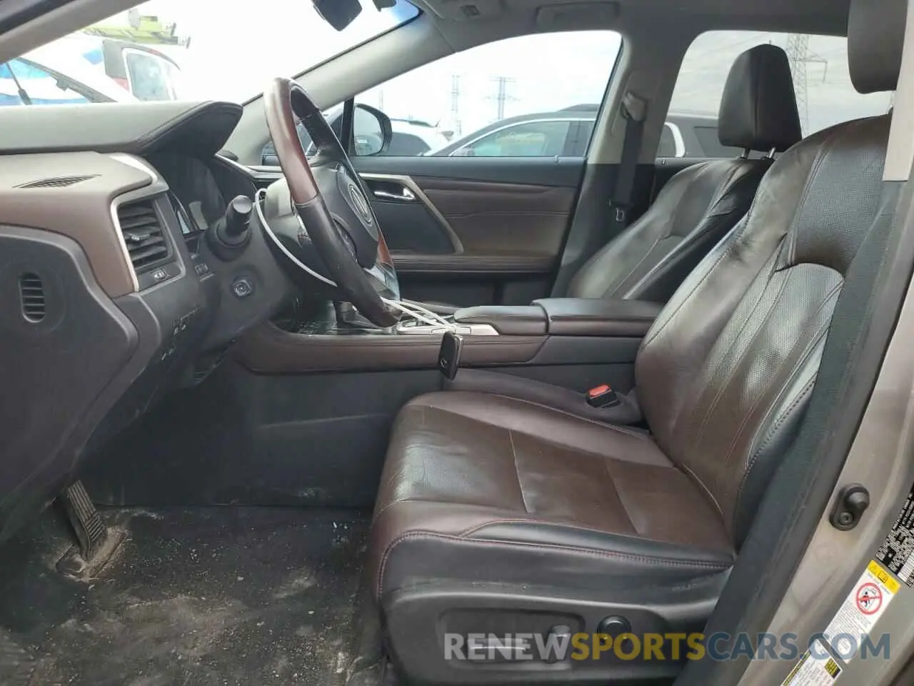 7 fotografías del automóvil dañado 2T2ZZMCA3KC151282 LEXUS RX350 2019