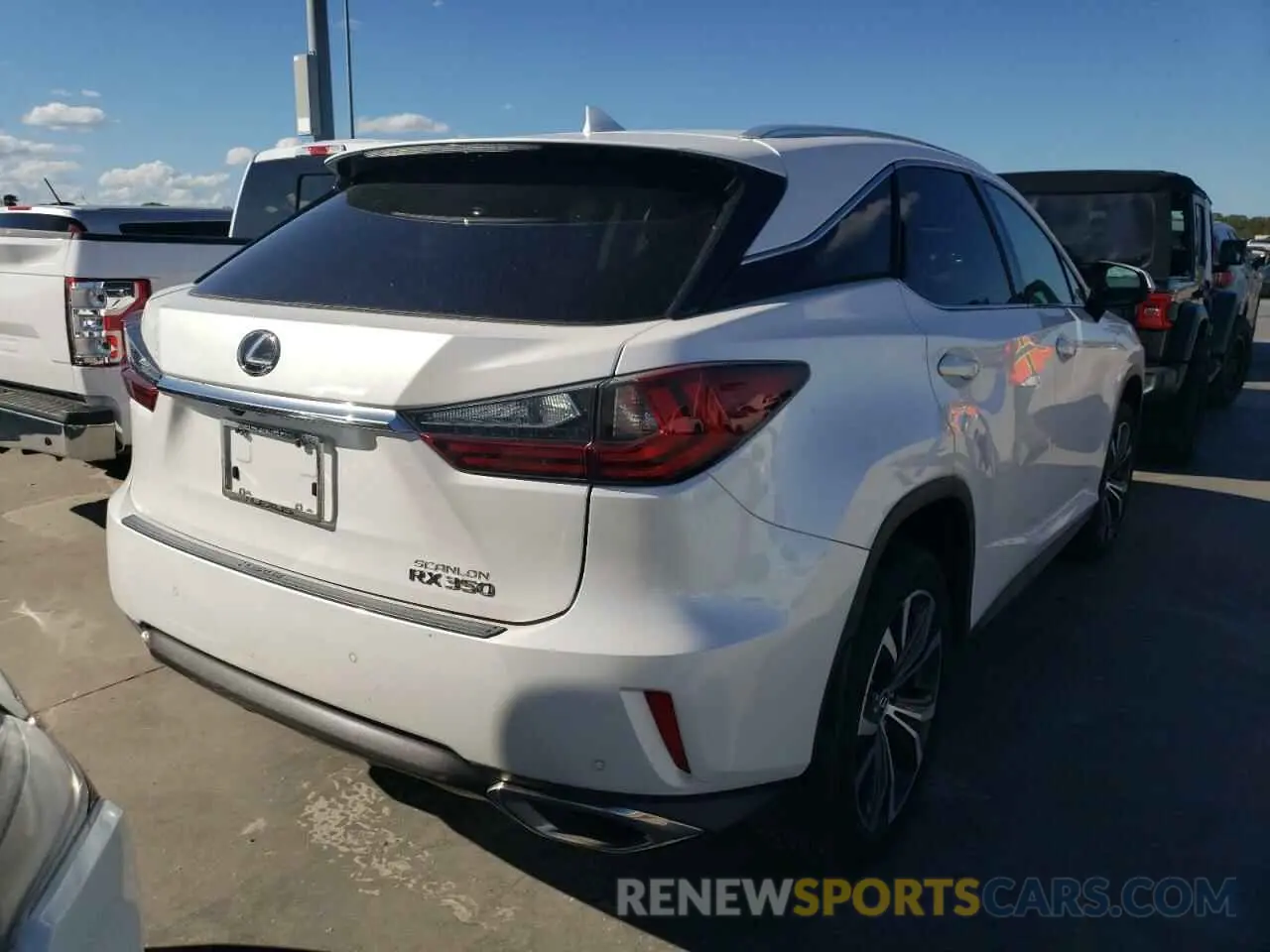 4 fotografías del automóvil dañado 2T2ZZMCA4KC132451 LEXUS RX350 2019