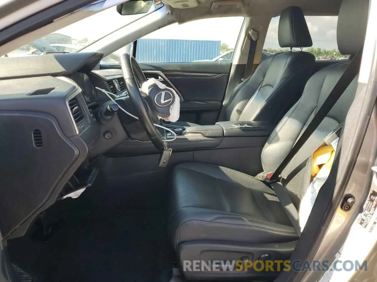7 fotografías del automóvil dañado 2T2ZZMCA4KC144342 LEXUS RX350 2019