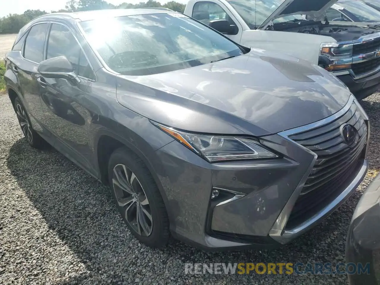 4 fotografías del automóvil dañado 2T2ZZMCA5KC124911 LEXUS RX350 2019