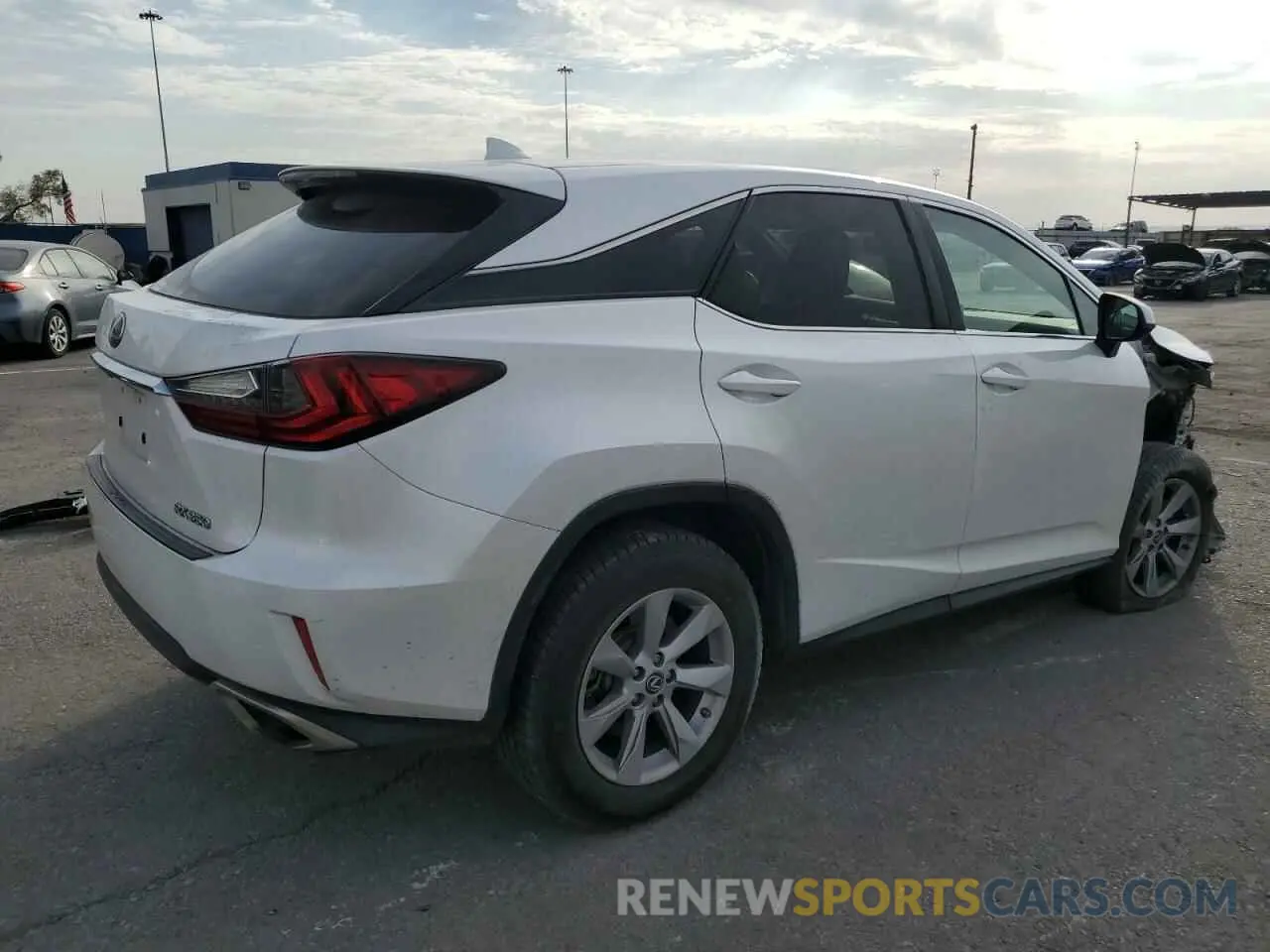3 fotografías del automóvil dañado 2T2ZZMCA5KC127128 LEXUS RX350 2019