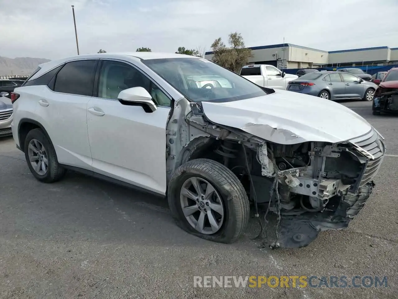 4 fotografías del automóvil dañado 2T2ZZMCA5KC127128 LEXUS RX350 2019