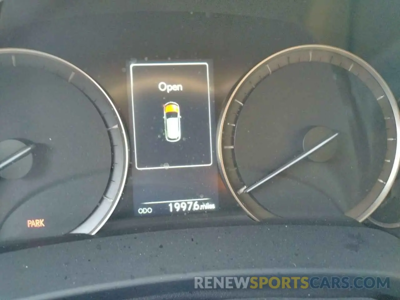 8 fotografías del automóvil dañado 2T2ZZMCA5KC132281 LEXUS RX350 2019