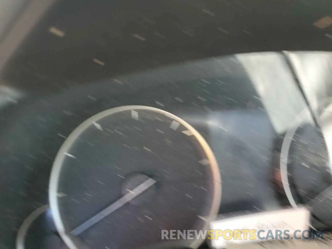 8 fotografías del automóvil dañado 2T2ZZMCA7KC118236 LEXUS RX350 2019
