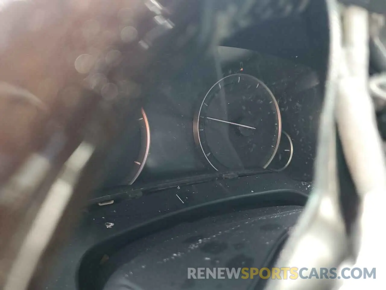 9 fotografías del automóvil dañado 2T2ZZMCA7KC120617 LEXUS RX350 2019