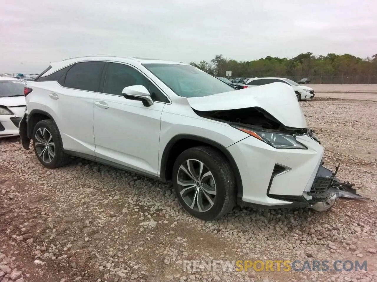 4 fotografías del automóvil dañado 2T2ZZMCA7KC121122 LEXUS RX350 2019