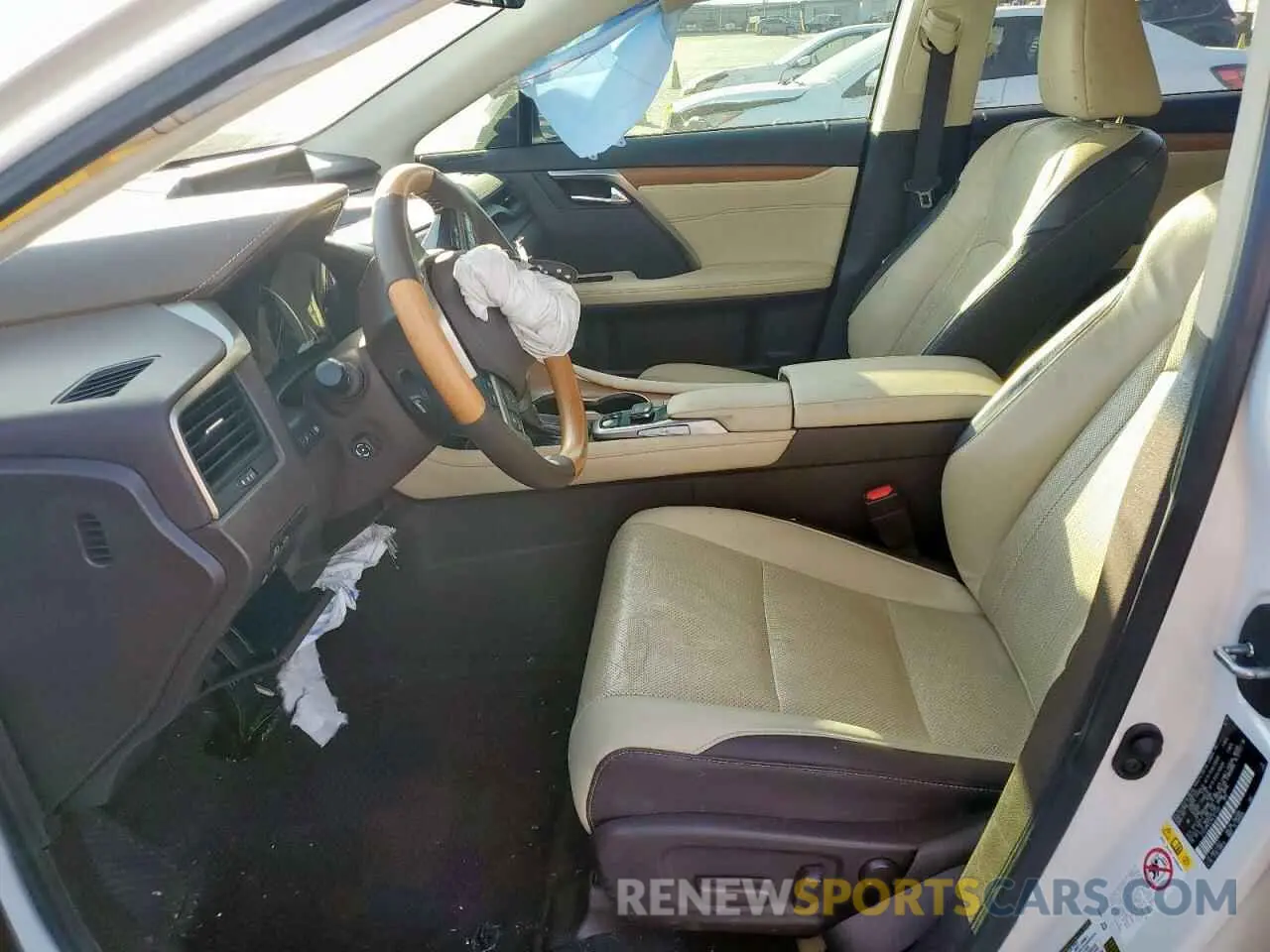 7 fotografías del automóvil dañado 2T2ZZMCA7KC121122 LEXUS RX350 2019