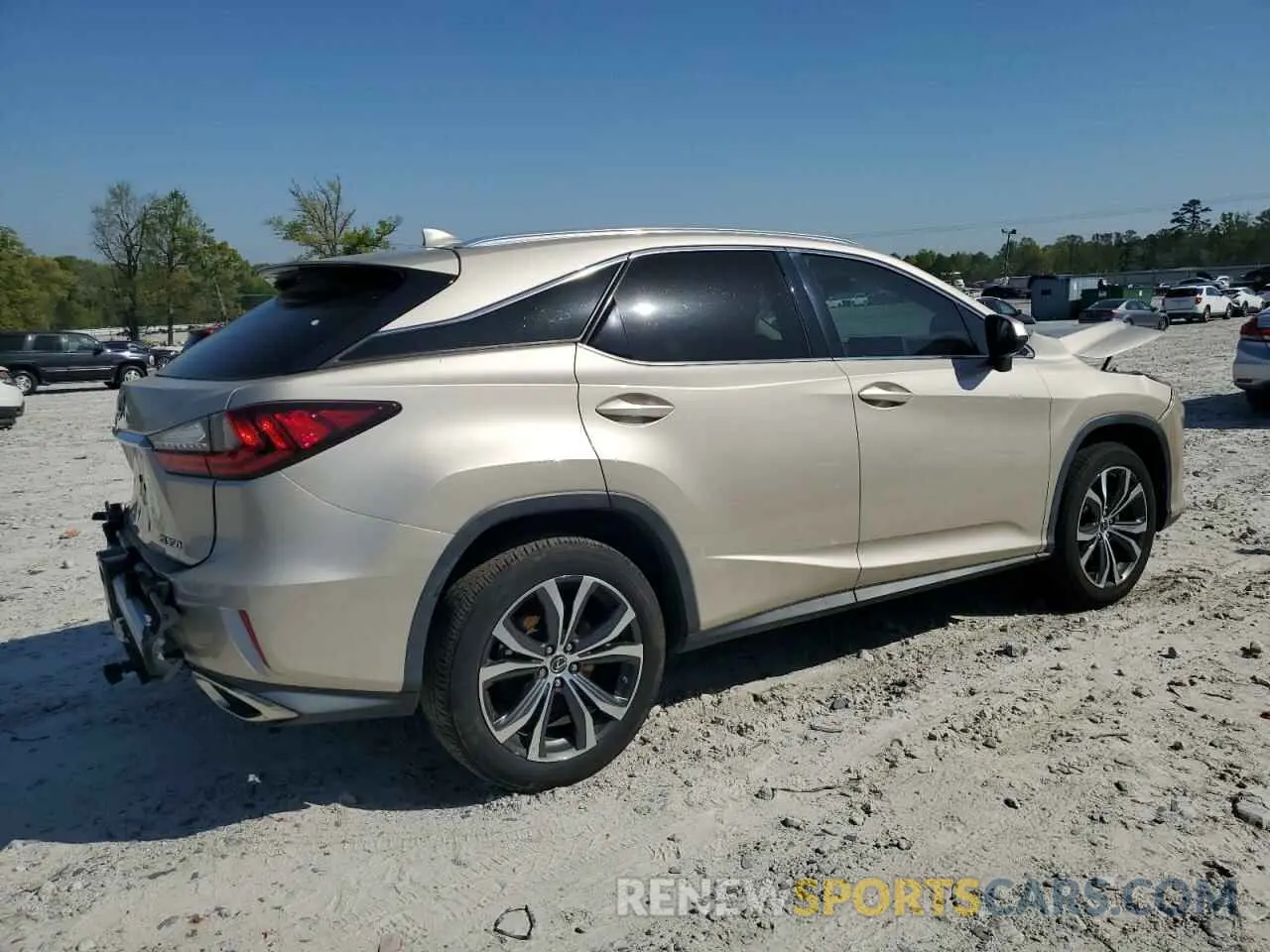 3 fotografías del automóvil dañado 2T2ZZMCA7KC124750 LEXUS RX350 2019
