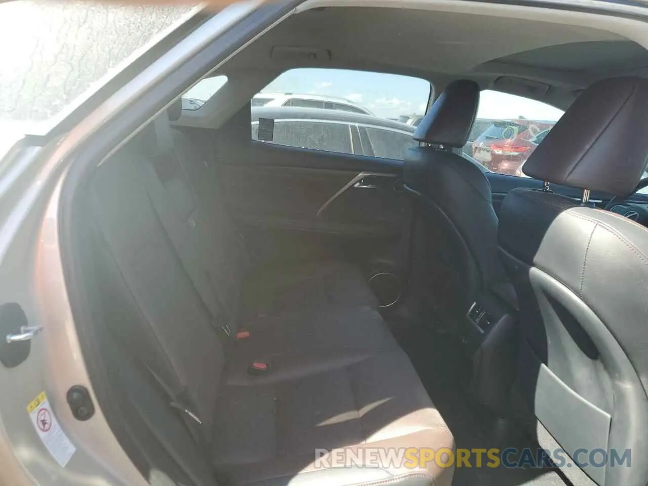6 fotografías del automóvil dañado 2T2ZZMCA7KC145890 LEXUS RX350 2019