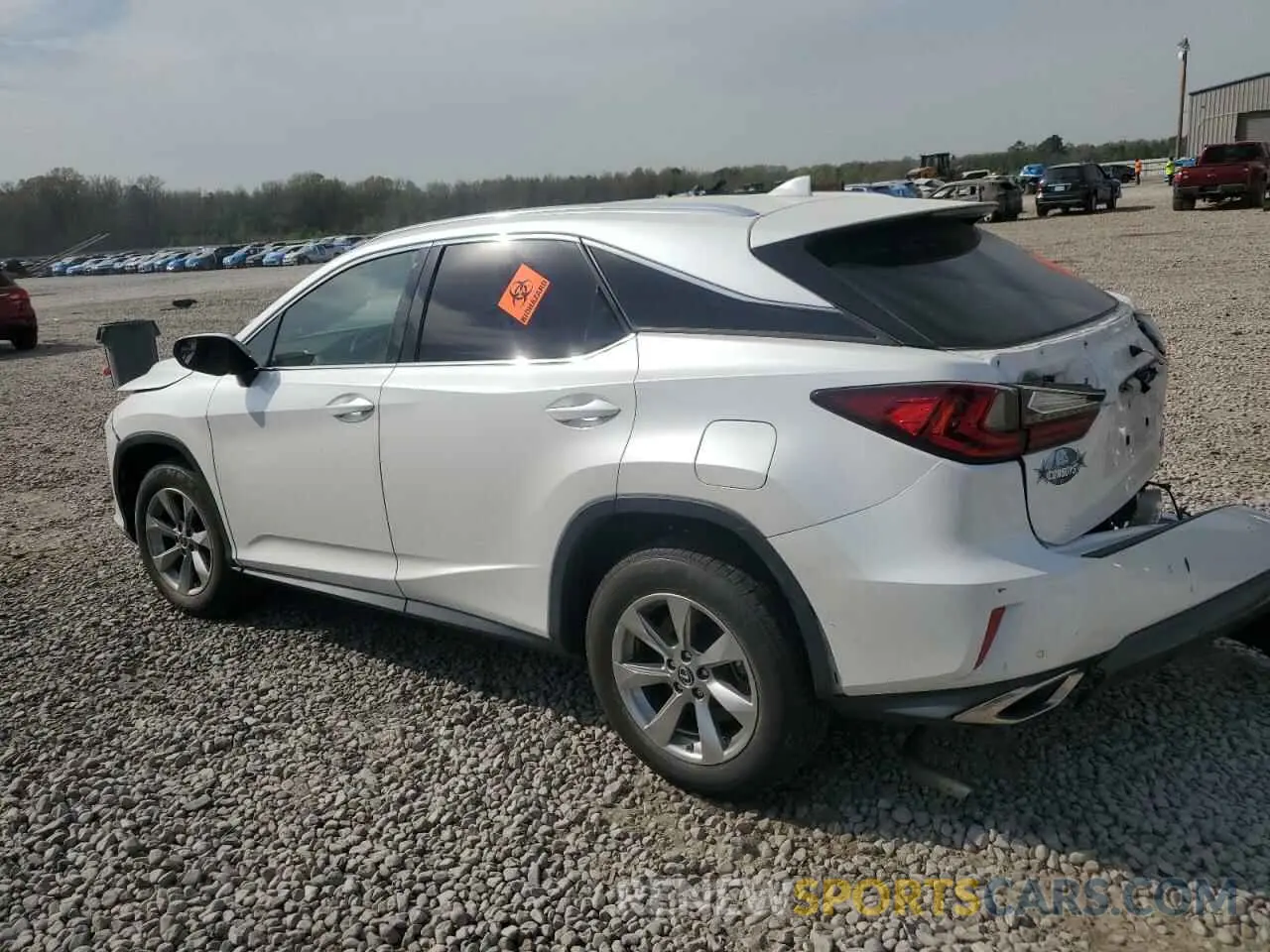 2 fotografías del automóvil dañado 2T2ZZMCA8KC140455 LEXUS RX350 2019