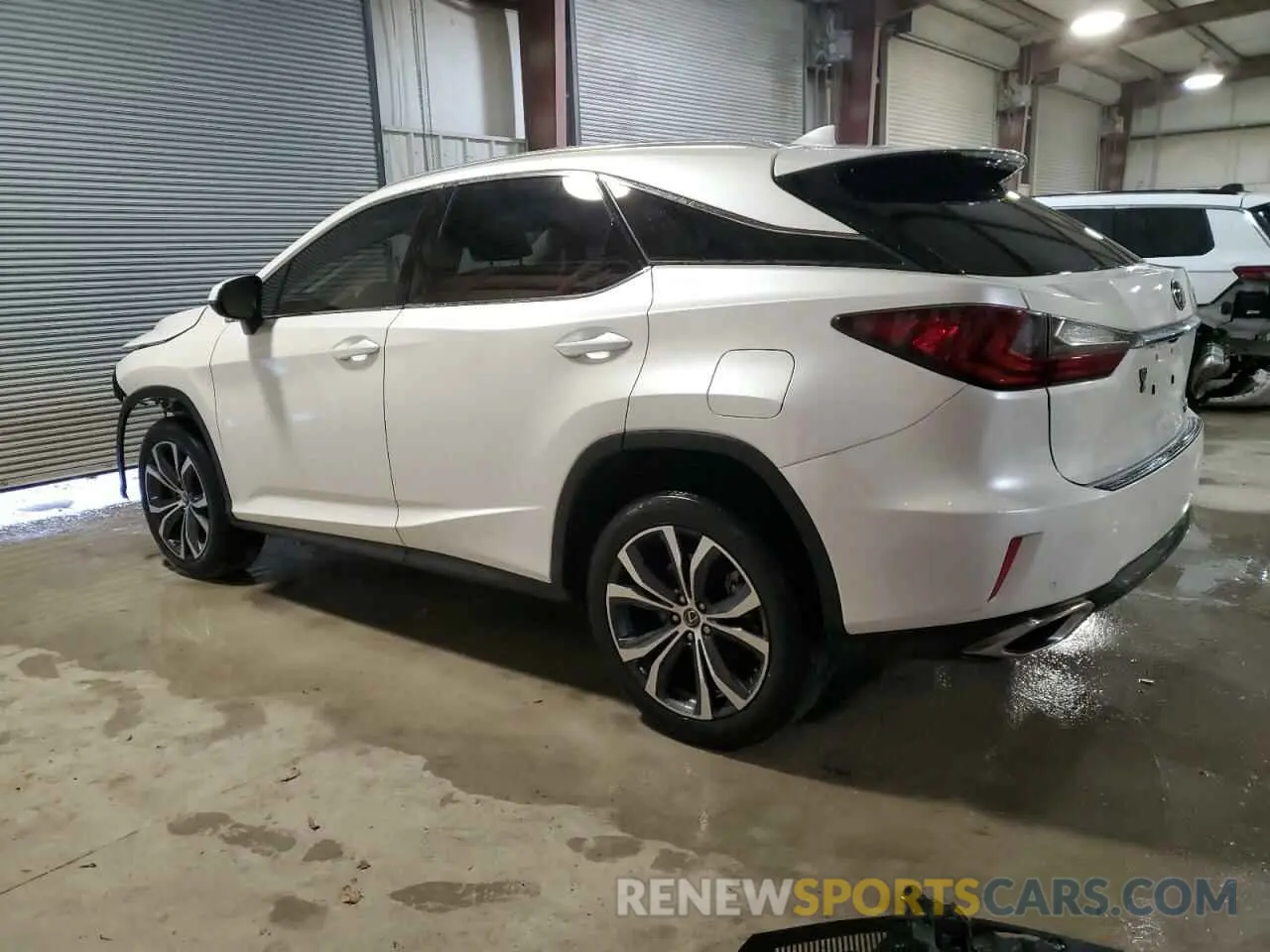 2 fotografías del automóvil dañado 2T2ZZMCA8KC142688 LEXUS RX350 2019
