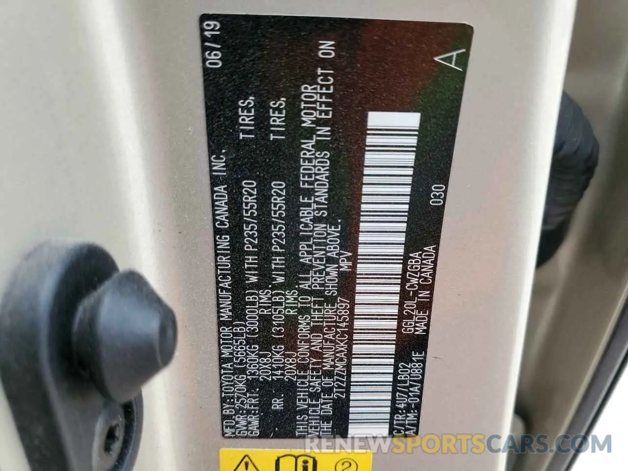10 fotografías del automóvil dañado 2T2ZZMCAXKC145897 LEXUS RX350 2019