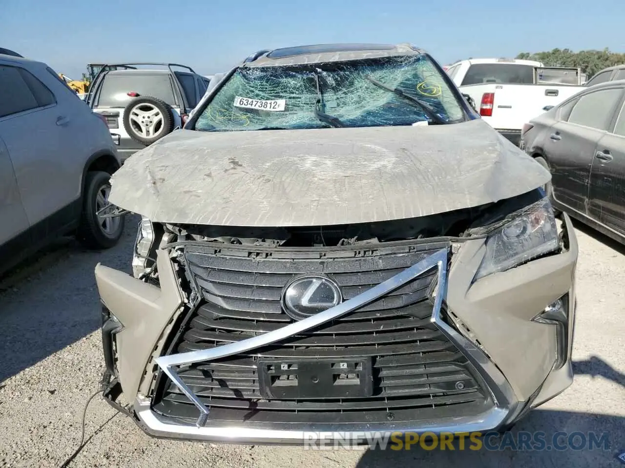 9 fotografías del automóvil dañado 2T2ZZMCAXKC145897 LEXUS RX350 2019
