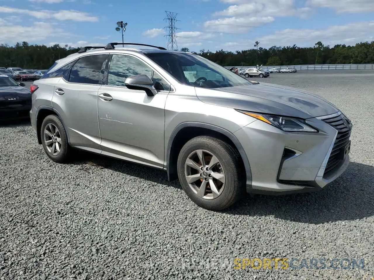 4 fotografías del automóvil dañado JTJBZMCA8K2041572 LEXUS RX350 2019