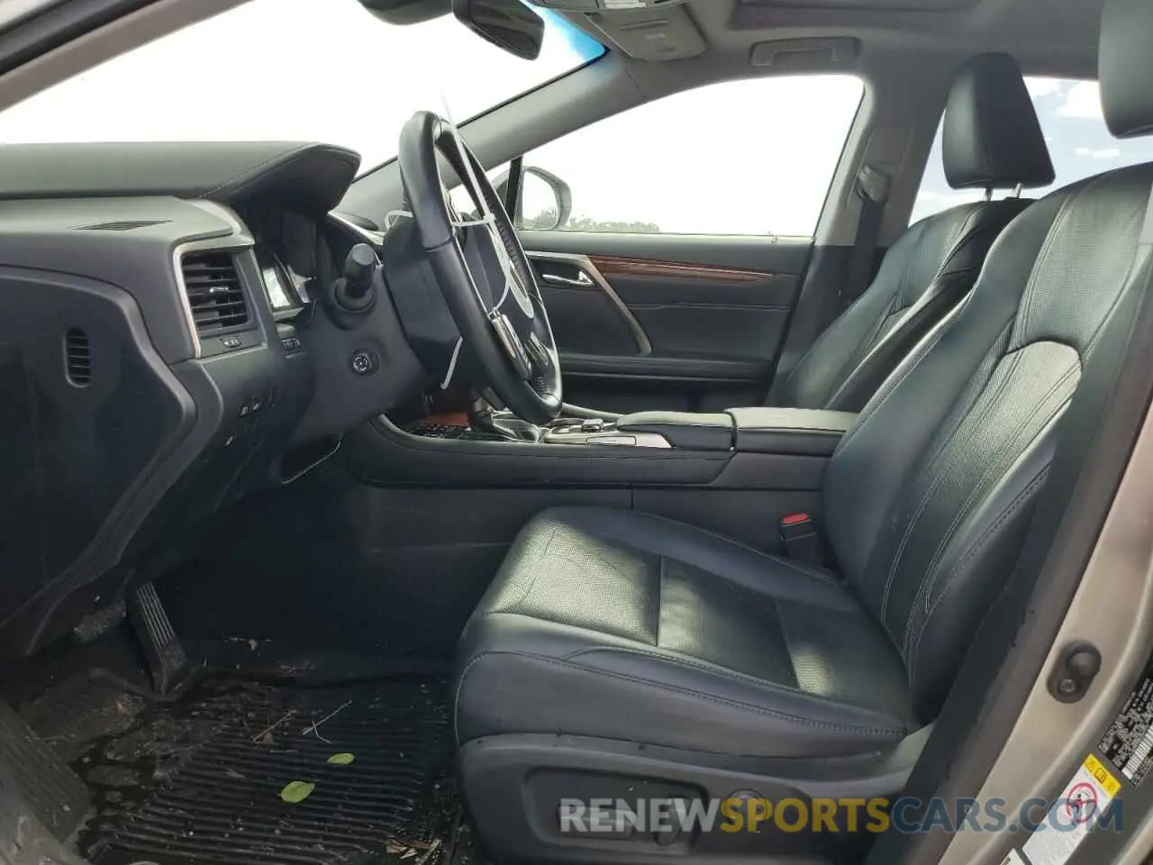 7 fotografías del automóvil dañado JTJBZMCA8K2041572 LEXUS RX350 2019