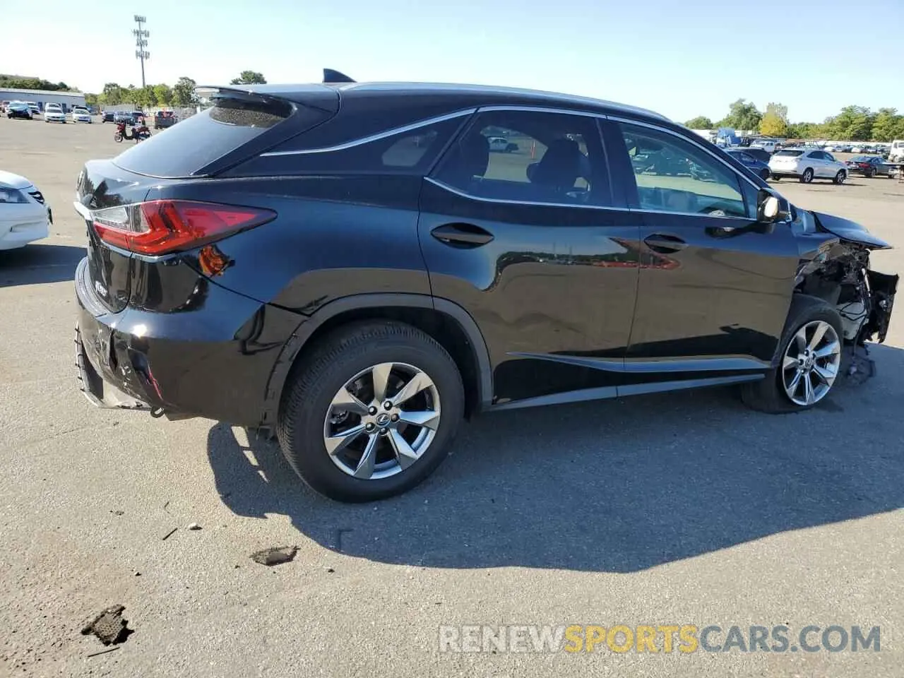 3 fotografías del automóvil dañado JTJBZMCA9K2042228 LEXUS RX350 2019