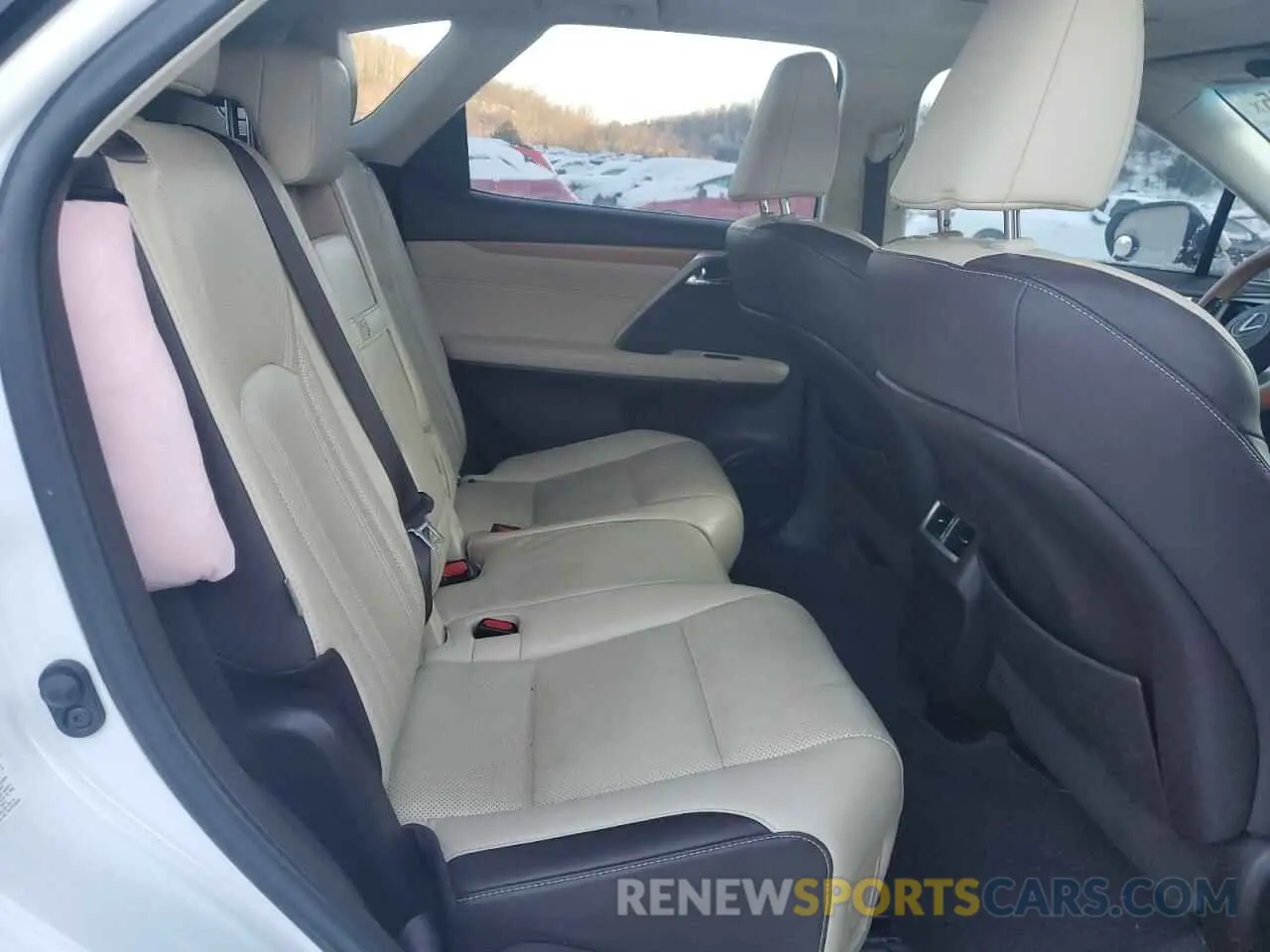 11 fotografías del automóvil dañado JTJGZKCA0K2009595 LEXUS RX350 2019