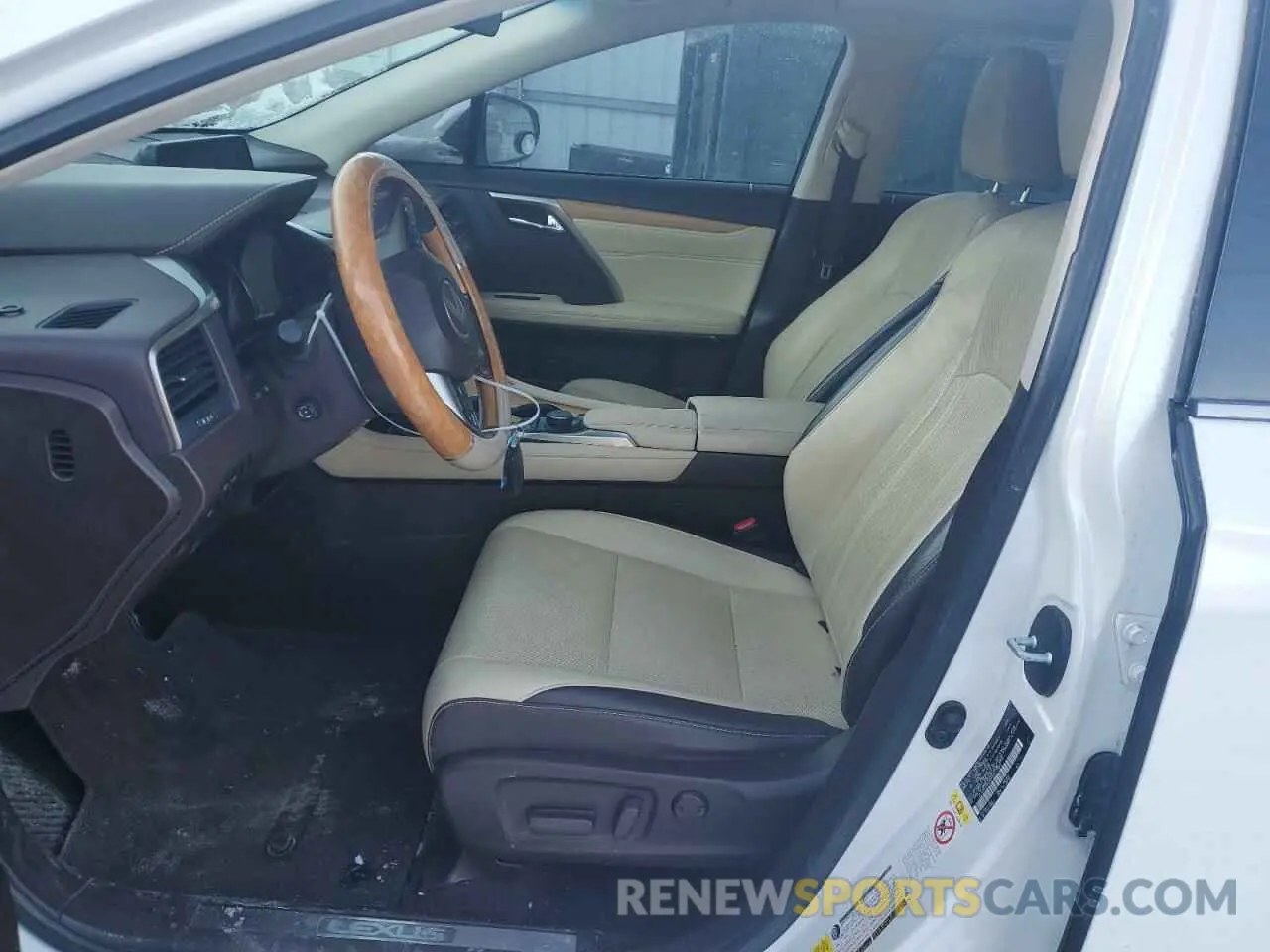 7 fotografías del automóvil dañado JTJGZKCA0K2009595 LEXUS RX350 2019