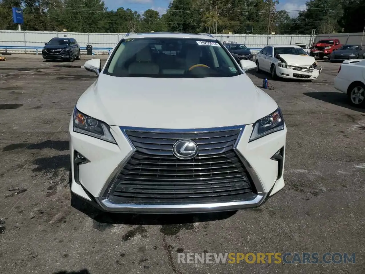 5 fotografías del automóvil dañado JTJGZKCA7K2010114 LEXUS RX350 2019