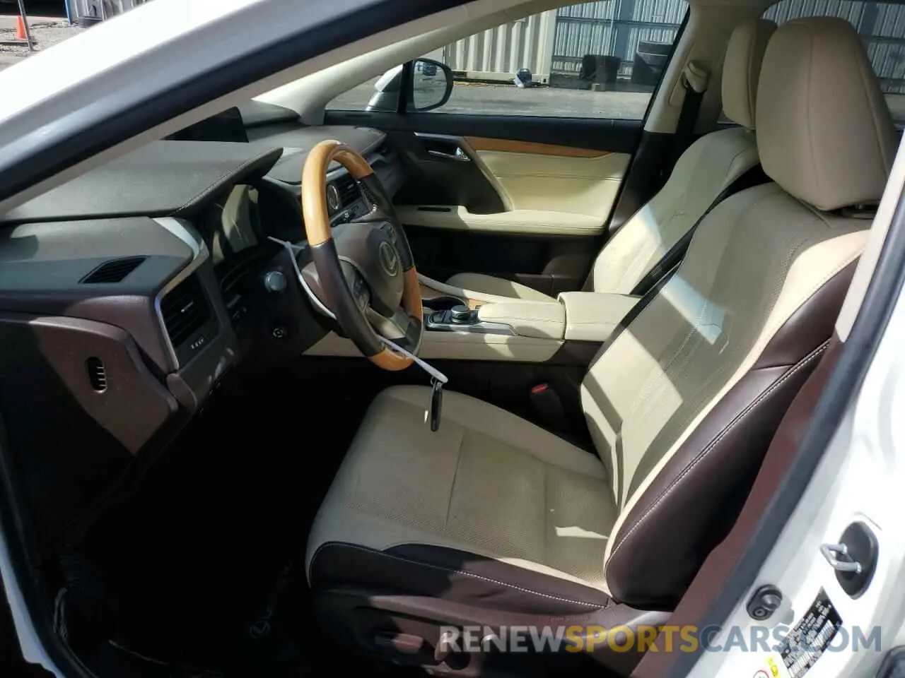 7 fotografías del automóvil dañado JTJGZKCA7K2010114 LEXUS RX350 2019