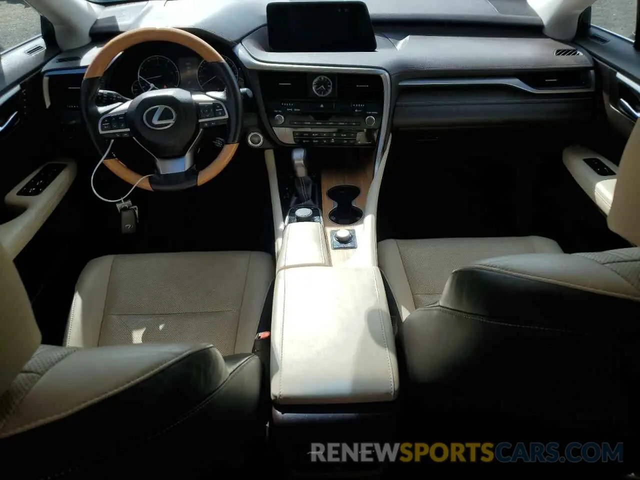 8 fotografías del automóvil dañado JTJGZKCA7K2010114 LEXUS RX350 2019