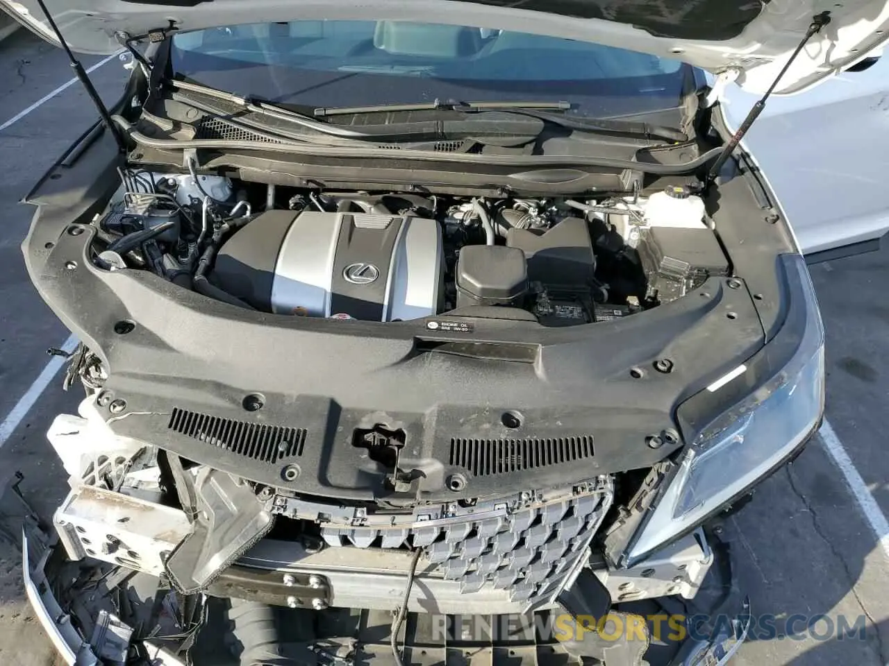 12 fotografías del automóvil dañado 2T2AZMAA2LC161657 LEXUS RX350 2020