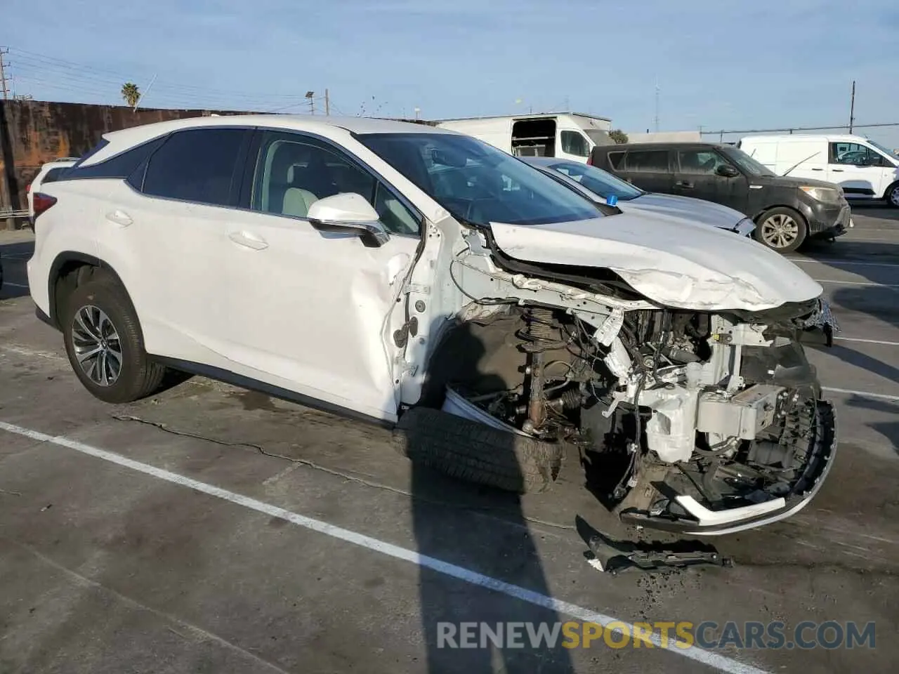 4 fotografías del automóvil dañado 2T2AZMAA2LC161657 LEXUS RX350 2020