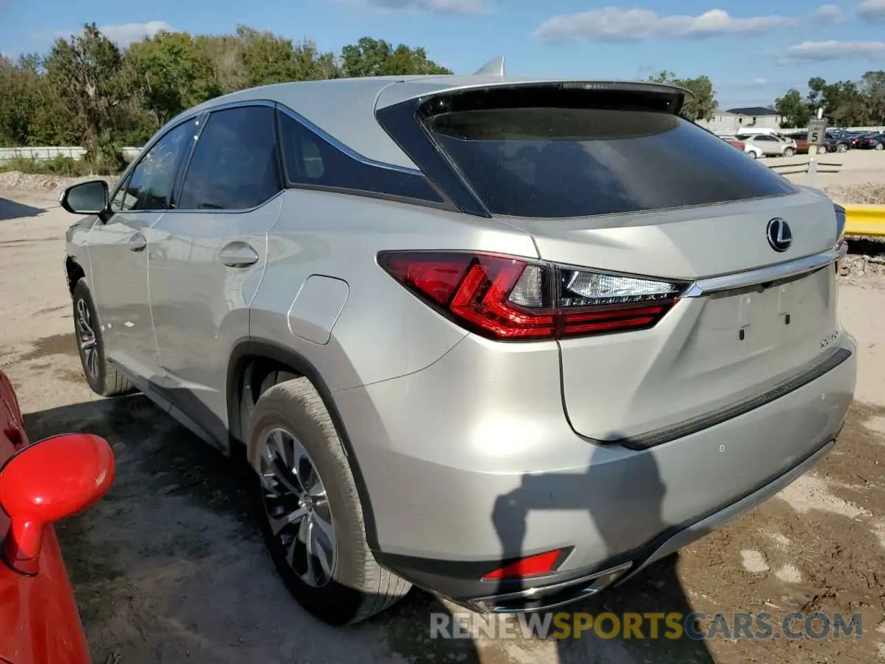 2 fotografías del automóvil dañado 2T2AZMAA7LC169169 LEXUS RX350 2020
