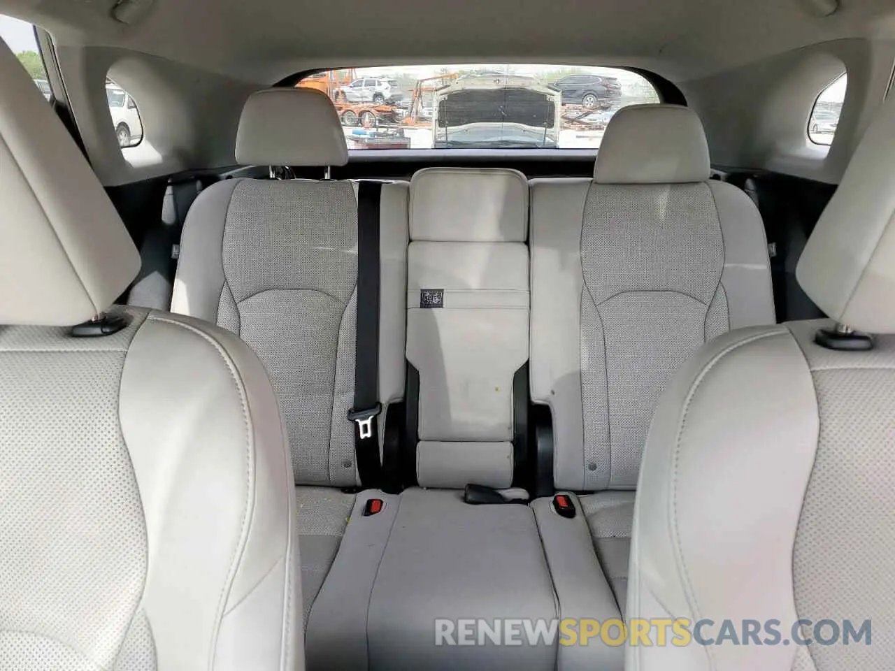10 fotografías del automóvil dañado 2T2HZMAA0LC161879 LEXUS RX350 2020