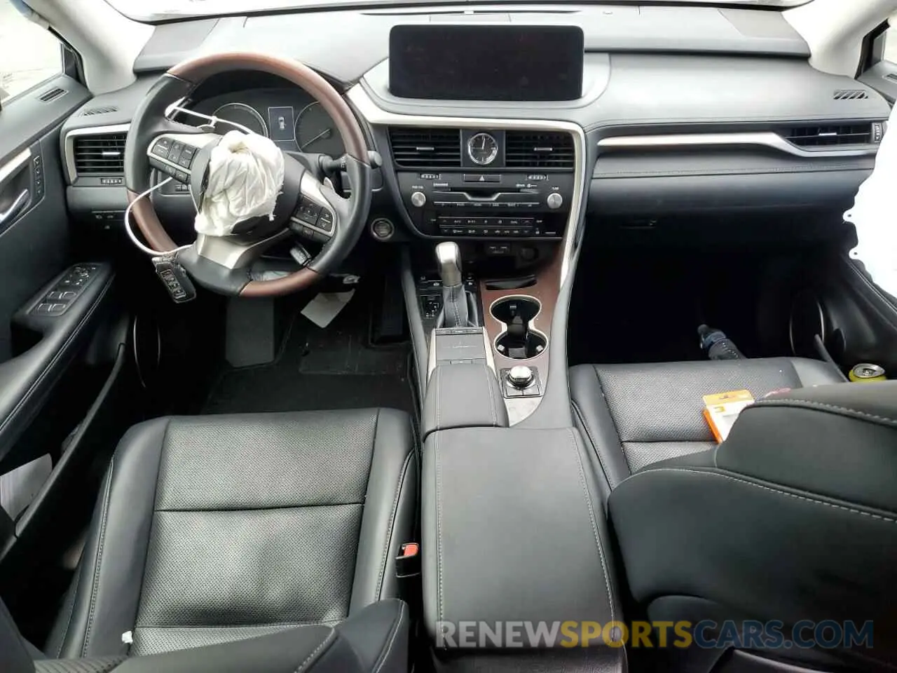 8 fotografías del automóvil dañado 2T2HZMAA0LC169657 LEXUS RX350 2020