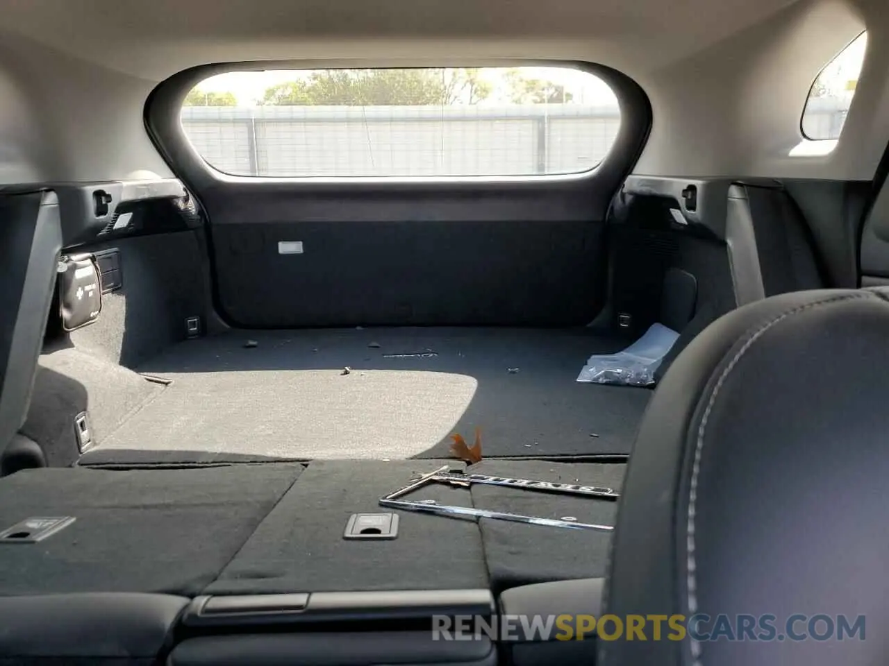 10 fotografías del automóvil dañado 2T2HZMAA7LC163189 LEXUS RX350 2020
